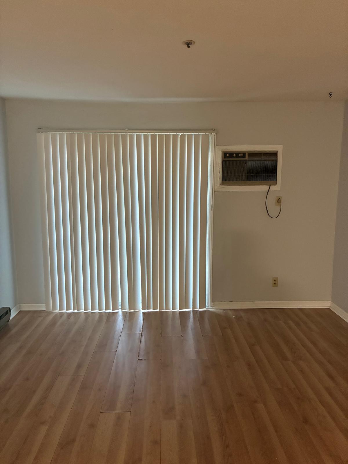 3050 Jacqueline Drive #8 - 8